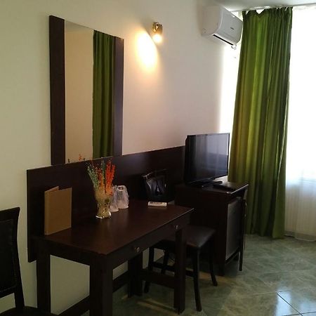 Marea Neagra Hotel Mamaia Ngoại thất bức ảnh