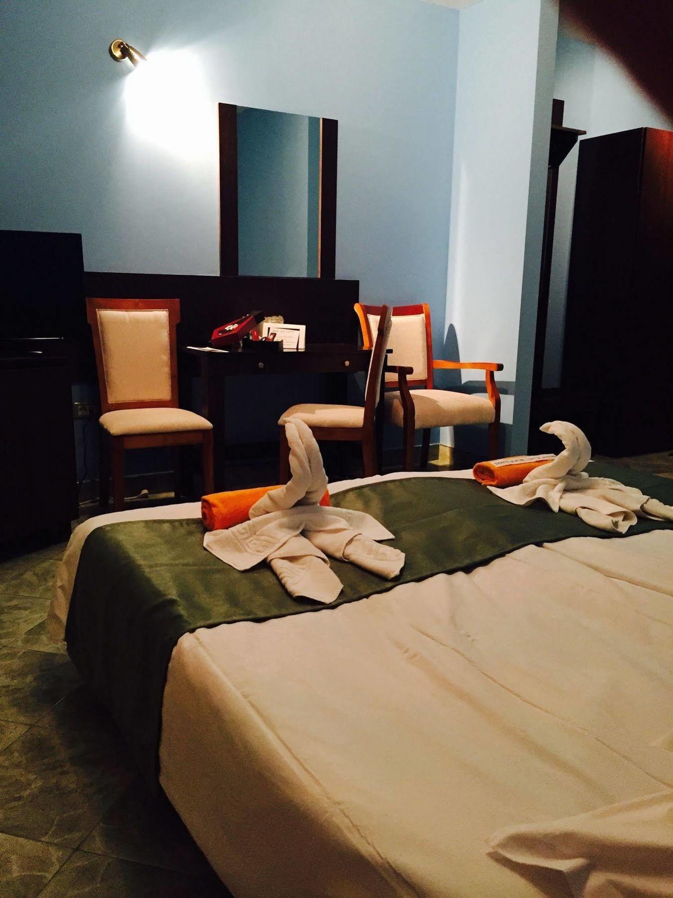 Marea Neagra Hotel Mamaia Ngoại thất bức ảnh